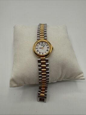 VTG Seiko Two-Tone Gold and Silver Women's Watch